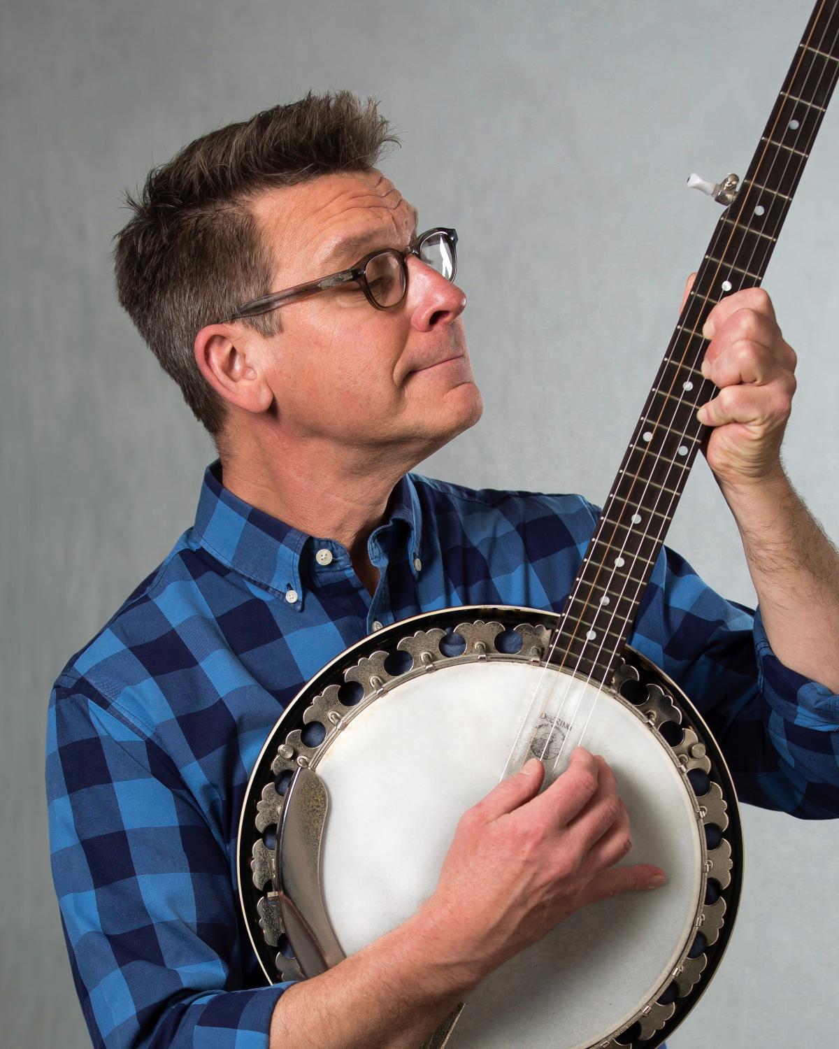 Jim Gill and his banjo